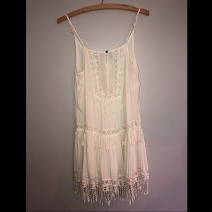 White dress w/ lace details